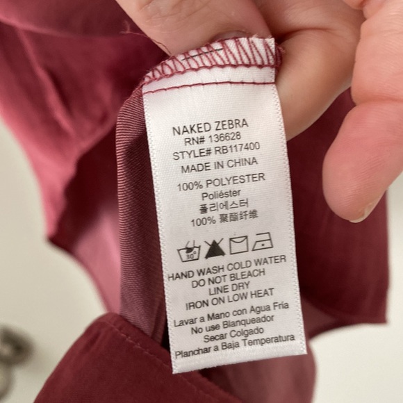 Stunning Burgundy Blouse - Picture 5 of 5